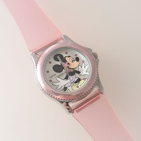 Vintage Lorus Minnie Mouse Watch - Picture 5 of 5